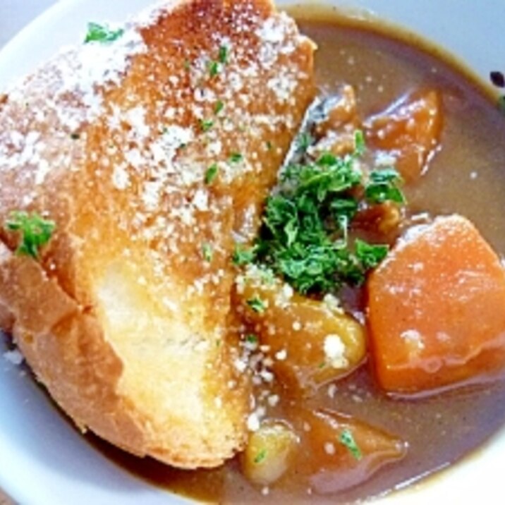 こんがりソフトフランスをカレーシチューで＊＊